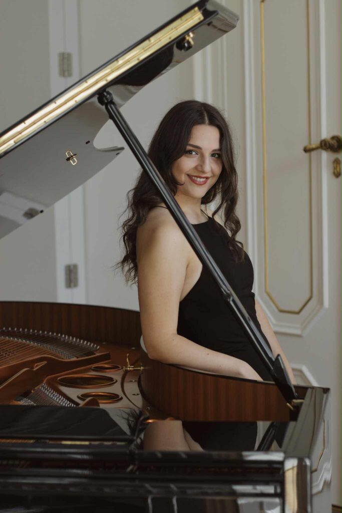 Anastasija Gichevska - Orpheus Music Academy